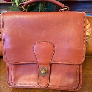 Coach Vintage 1990 Station Bag British Tan 202-02 Turn Lock Top Handle